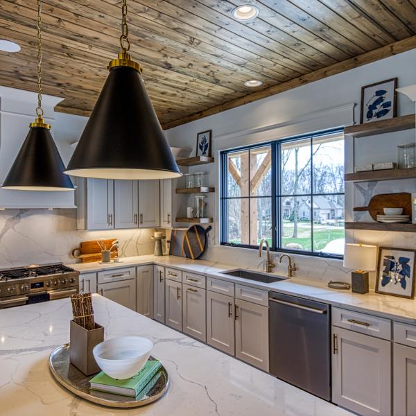 Modern farmhouse kitchen