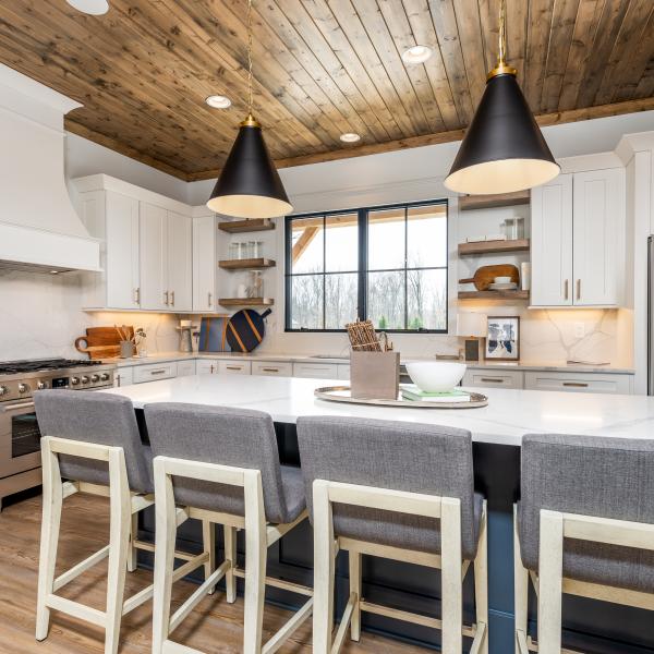 Modern farmhouse kitchen